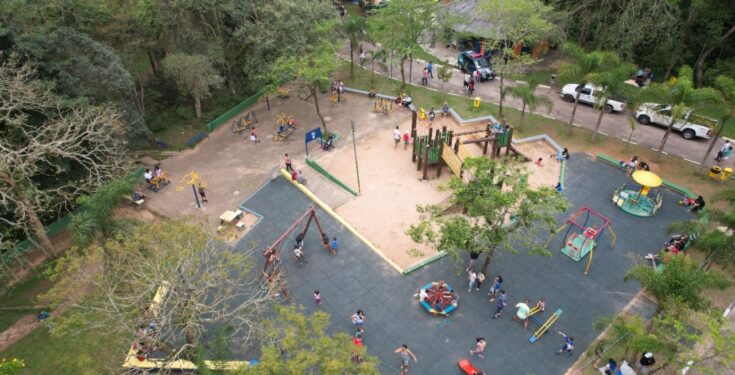 Parque do Pedroso ganha novas quadras poliesportivas e área de convivência neste domingo